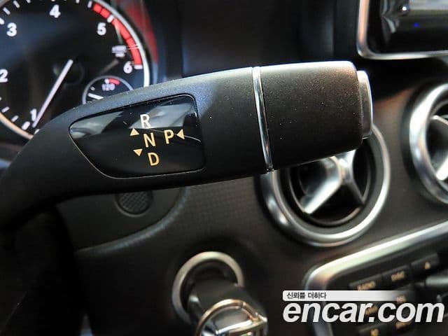 Mercedes-Benz A-класс W176 Style, 2015 12