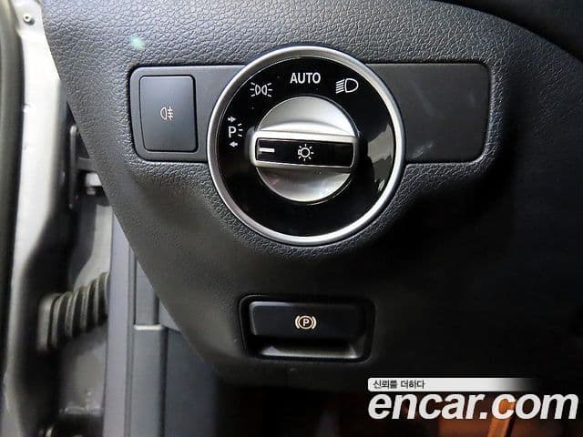 Mercedes-Benz A-класс W176 Style, 2015 14