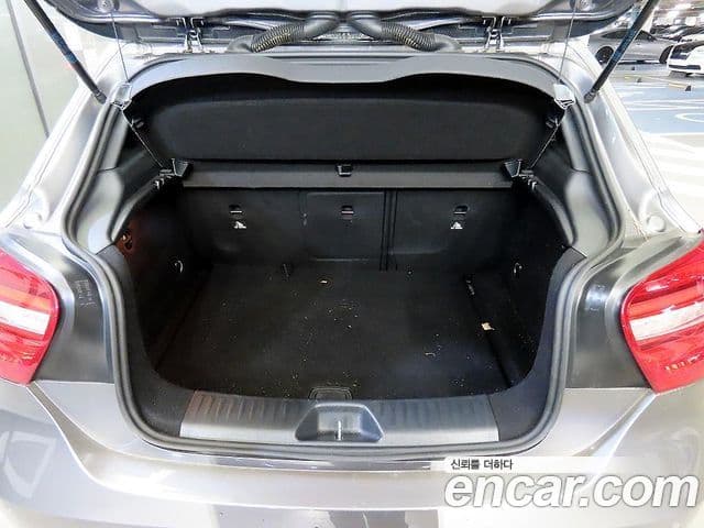 Mercedes-Benz A-класс W176 Style, 2015 18