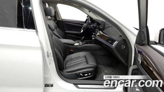 BMW 5시리즈 (G30) Luxury, 2022 11