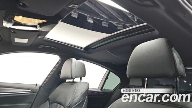 BMW 5시리즈 (G30) 520i M Sport, 2023 18