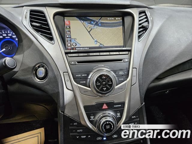 Hyundai Grandeur HG Modern, 2014 15