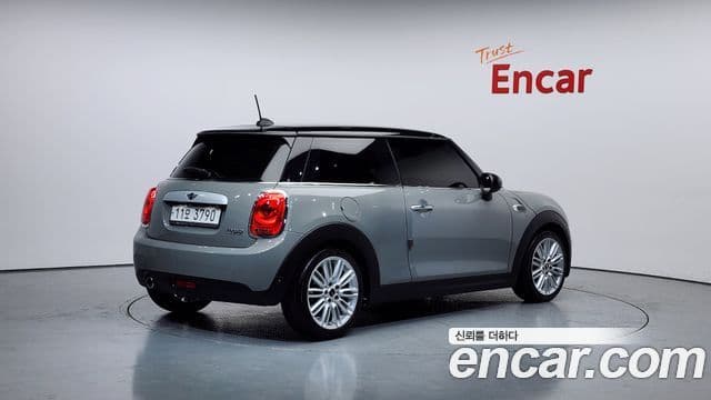 Mini Cooper 3세대, 2015 2
