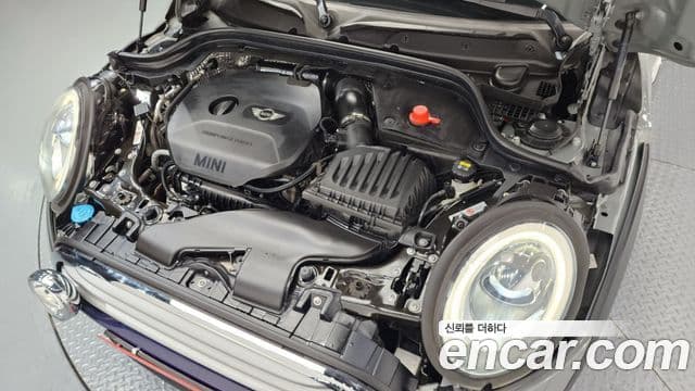 Mini Cooper 3세대, 2015 6