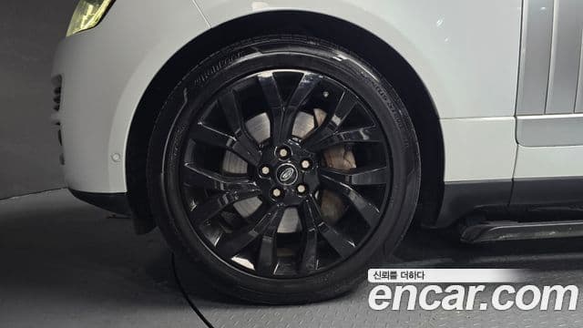 Land Rover Range Rover 4세대 4.4 SDV8 AB дизель, 2017 все фото