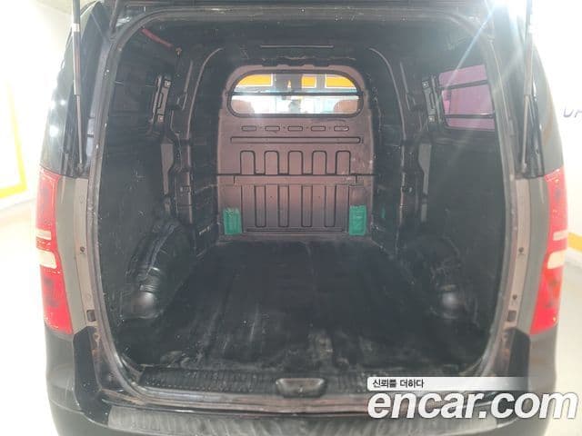 Hyundai Grand Starex CVX Luxury, 2012 13