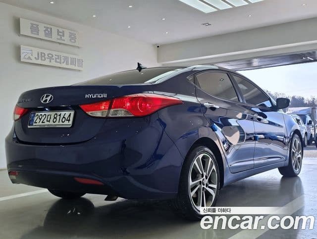 Hyundai Avante MD Luxury, 2012 4