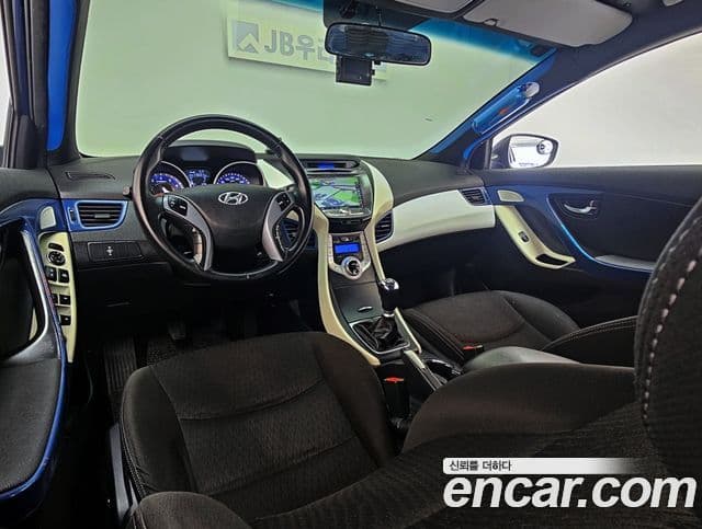 Hyundai Avante MD Luxury, 2012 9