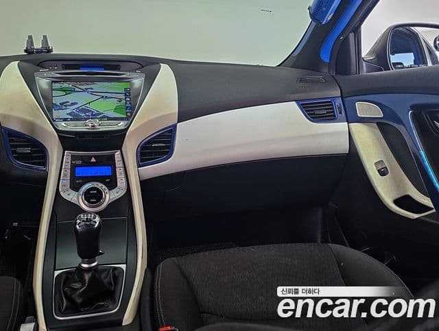 Hyundai Avante MD Luxury, 2012 16