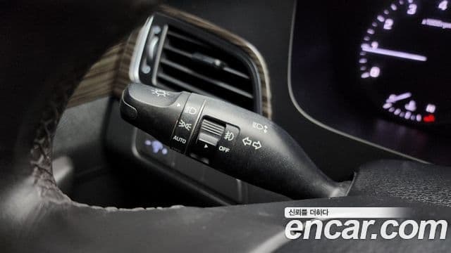 Hyundai LF Sonata 2.0 Smart, 2015 18