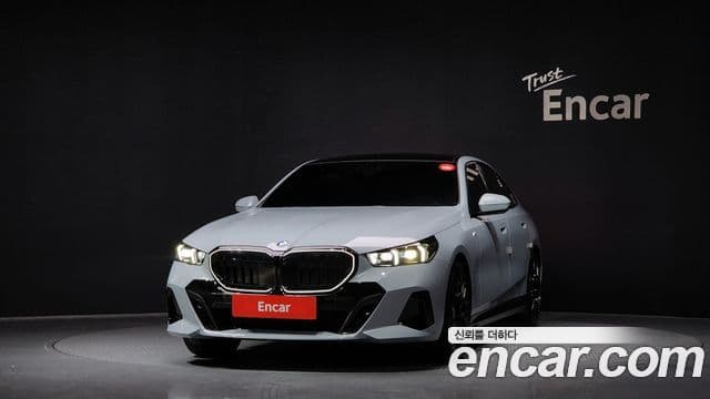BMW 5시리즈 (G60) 520i Special Edition, 2025 3
