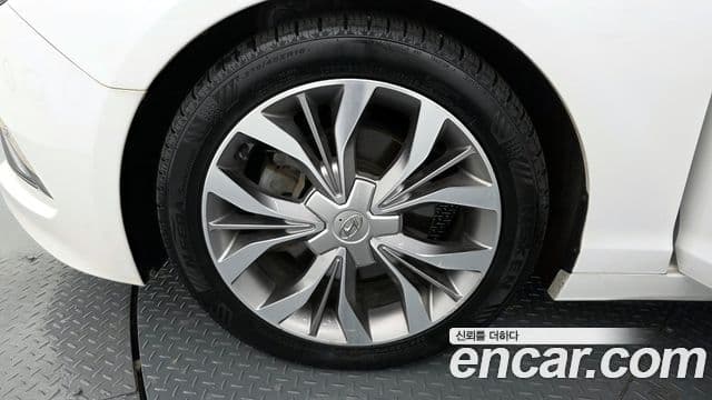 Hyundai LF Sonata 1.7 дизель Smart, 2016 все фото