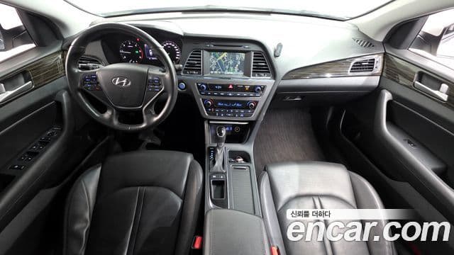 Hyundai LF Sonata 1.7 дизель Smart, 2016 7