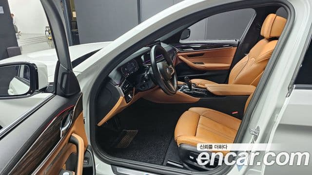 BMW 5시리즈 (G30) 520i M Sport, 2022 10