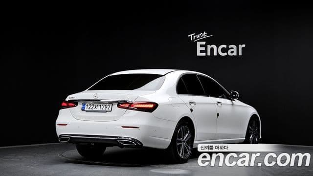 Mercedes-Benz E-класс W213 Avantgarde, 2023 2