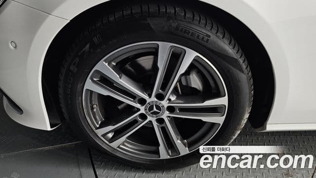 Mercedes-Benz E-класс W213 Avantgarde, 2023 все фото