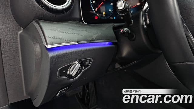 Mercedes-Benz E-класс W213 Avantgarde, 2023 19