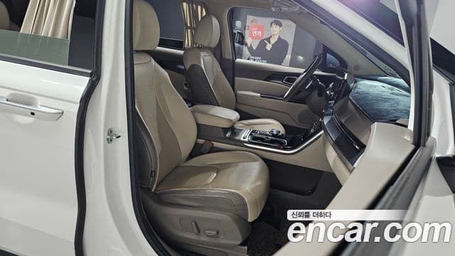 Kia Carnival 4세대 Signature, 2023 10