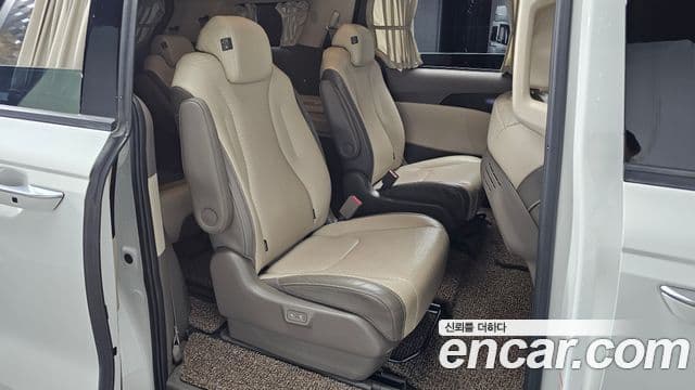 Kia Carnival 4세대 Signature, 2023 12
