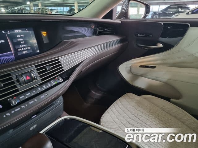 Lexus LS500 5세대 3.5 Platinum AWD, 2020 11