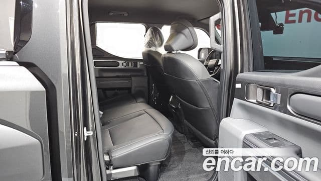 Kia 타스만 Dynamic, 2026 12