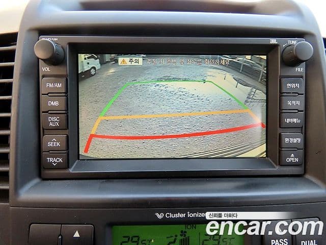 Kia Carnival R Premium, 2013 15