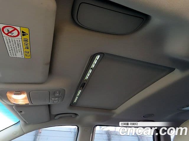 Kia Carnival R Premium, 2013 18