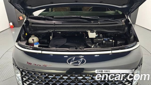 Hyundai Staria Inspiration, 2022 6