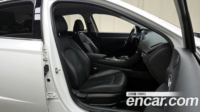 Hyundai Sonata (DN8) Modern, 2022 10