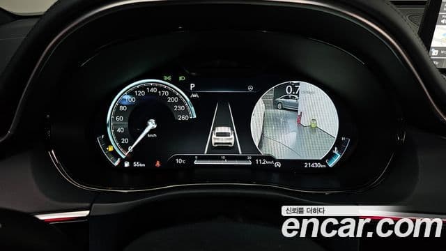 Genesis GV70, 2024 8