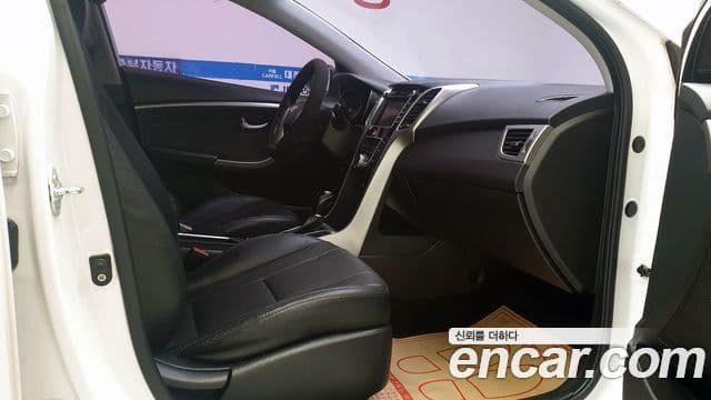 Hyundai i30(новый кузов / новое поколение) 1.6 GDI Extreme, 2012 14