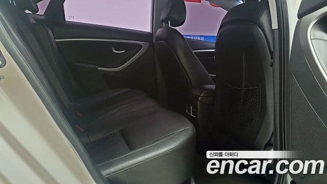 Hyundai i30(новый кузов / новое поколение) 1.6 GDI Extreme, 2012 16