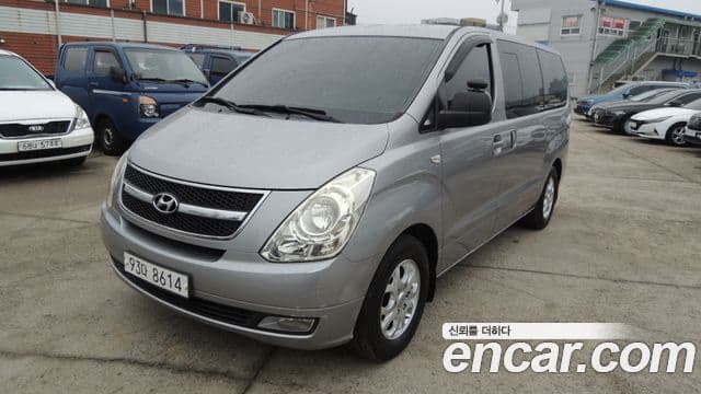 Hyundai Grand Starex CVX Luxury, 2011 1