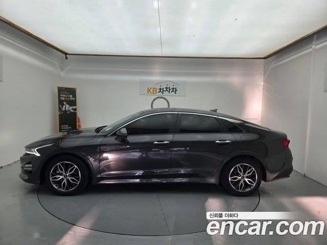Kia K5 3세대 Trendy, 2021 3
