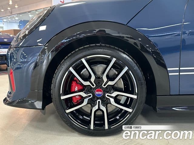 Mini Cooper S 4세대 JCW, 2025 все фото
