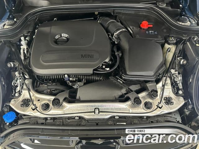 Mini Cooper S 4세대 JCW, 2025 6