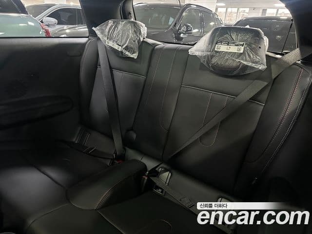 Mini Cooper S 4세대 JCW, 2025 11