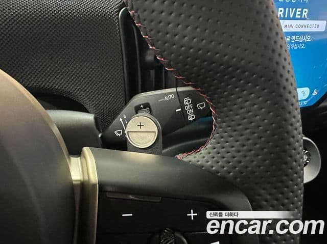 Mini Cooper S 4세대 JCW, 2025 13