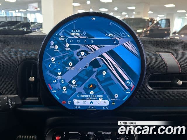 Mini Cooper S 4세대 JCW, 2025 14