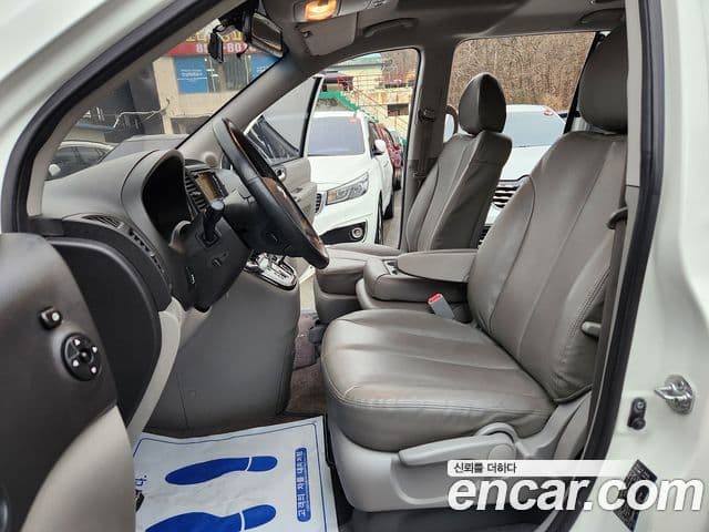 Kia Carnival R топовая версия, 2013 10