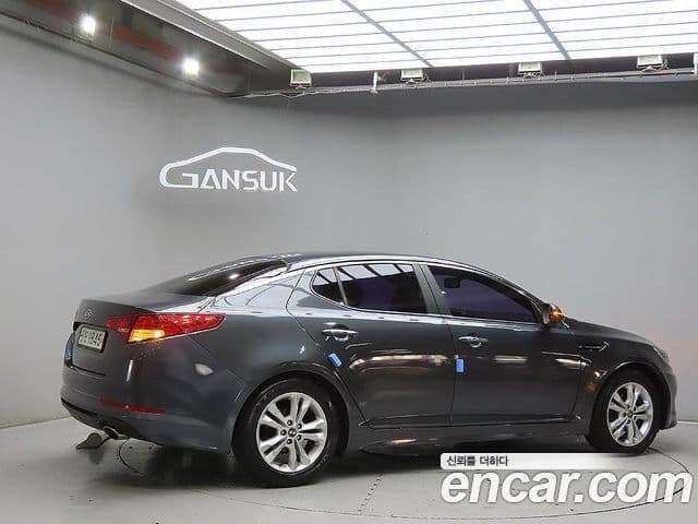 Kia K5 Luxury, 2011 4