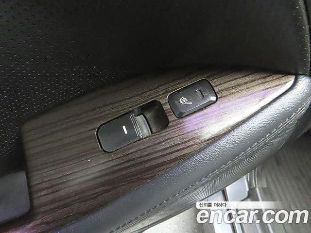 Kia K5 Luxury, 2011 12