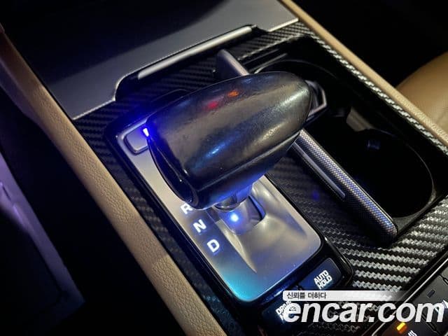 Genesis G80 Premium Luxury, 2018 10