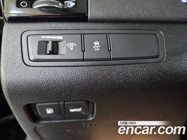 Hyundai YF Sonata топовая версия, 2010 11