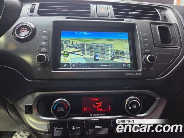 Kia All New Pride Prestige, 2012 13