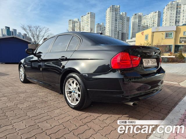 BMW 3시리즈 (E90) 320d седан навигация пакет, 2011 4