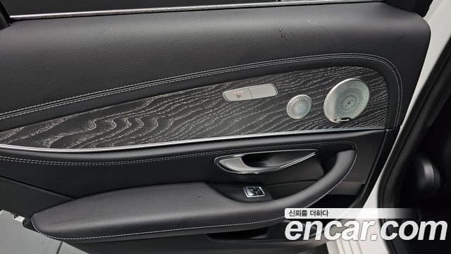 Mercedes-Benz E-класс W213 AMG Line, 2022 18