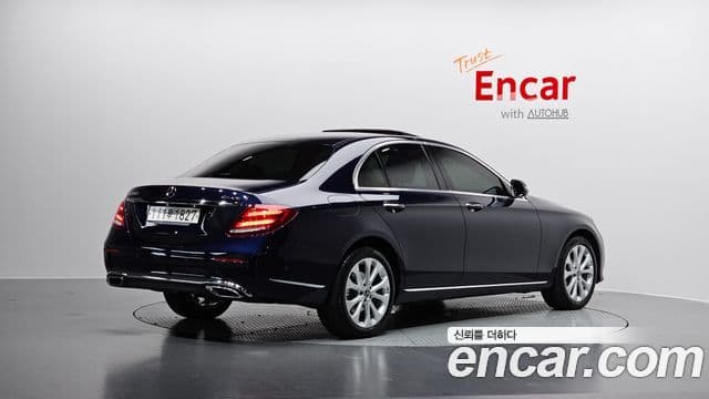 Mercedes-Benz E-класс W213 Exclusive, 2020 2