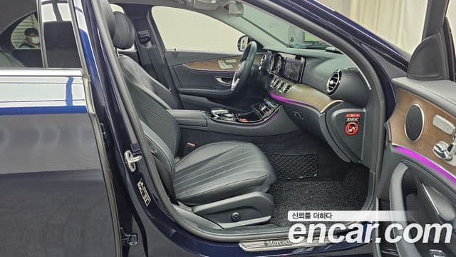 Mercedes-Benz E-класс W213 Exclusive, 2020 11