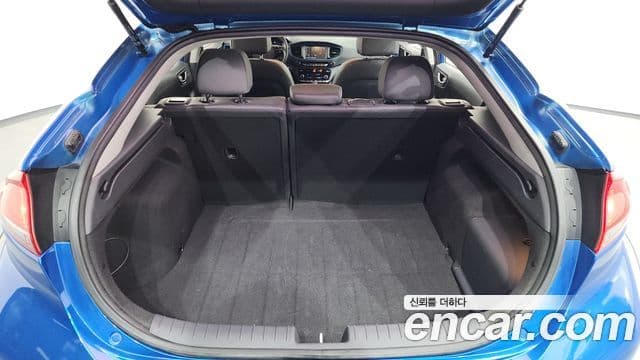 Hyundai Ioniq гибрид, 2016 20